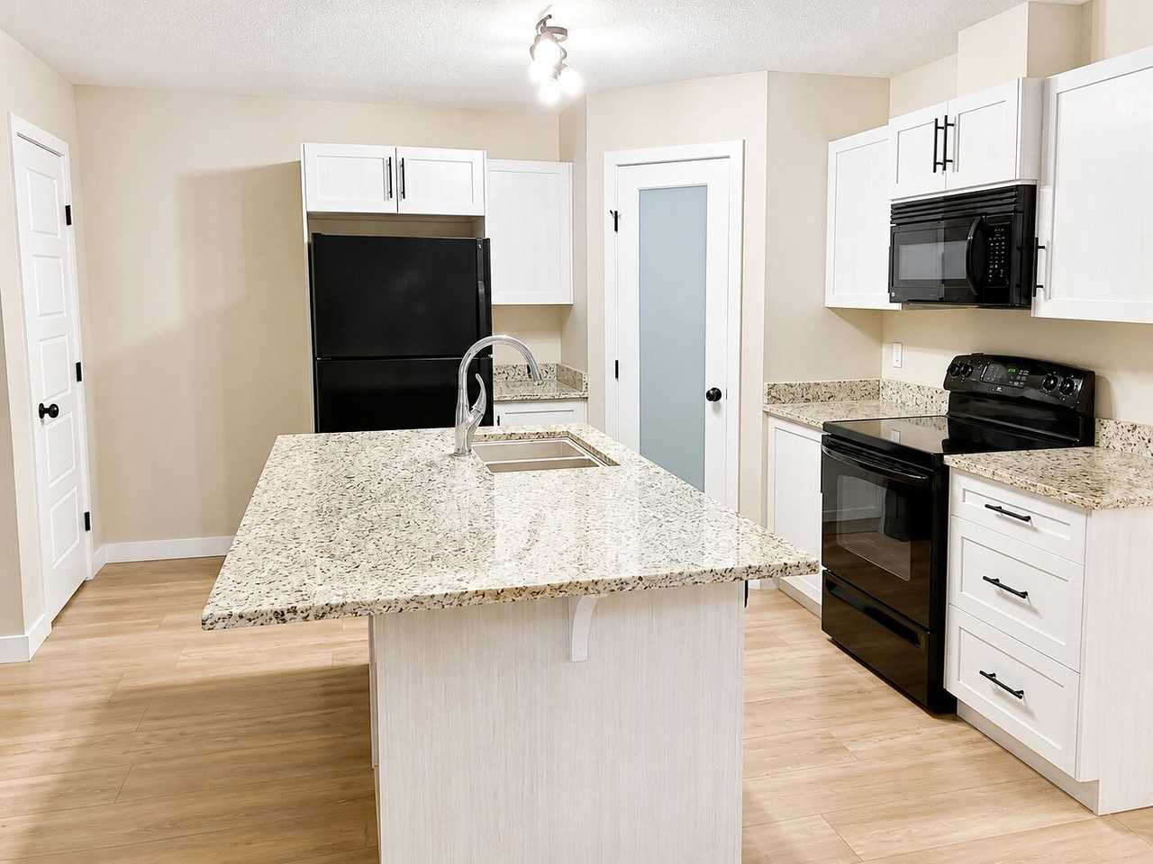 2781 - 2781 Chinook Winds Drive Southwest - Photo 2 of 14
