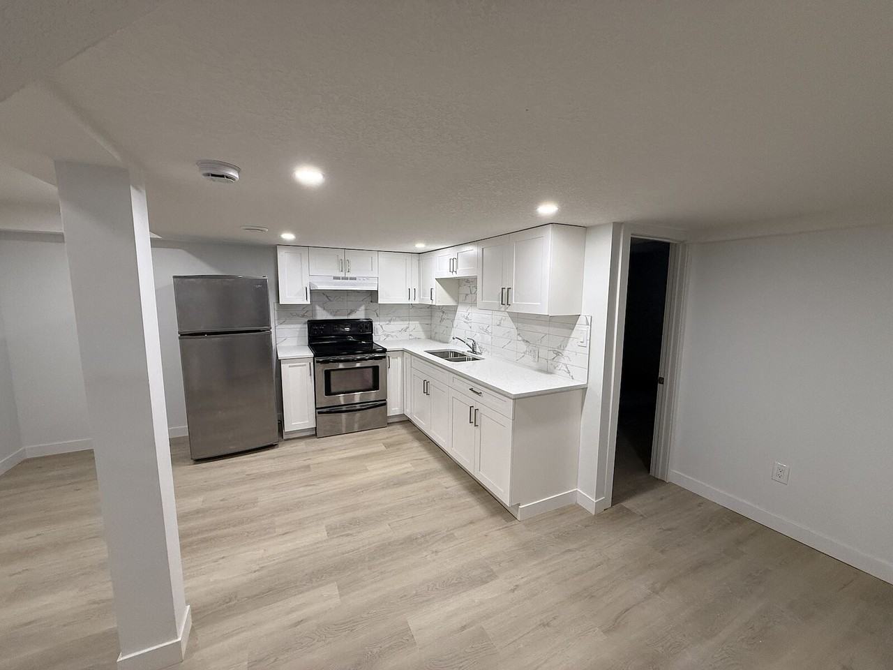 83 Millrise Dr Sw - Photo 6 of 23