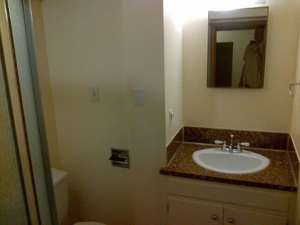 215 42 Ave Nw - Photo 4 of 5