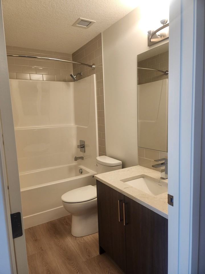 20295 - 20295 Seton Way Se - Photo 5 of 10