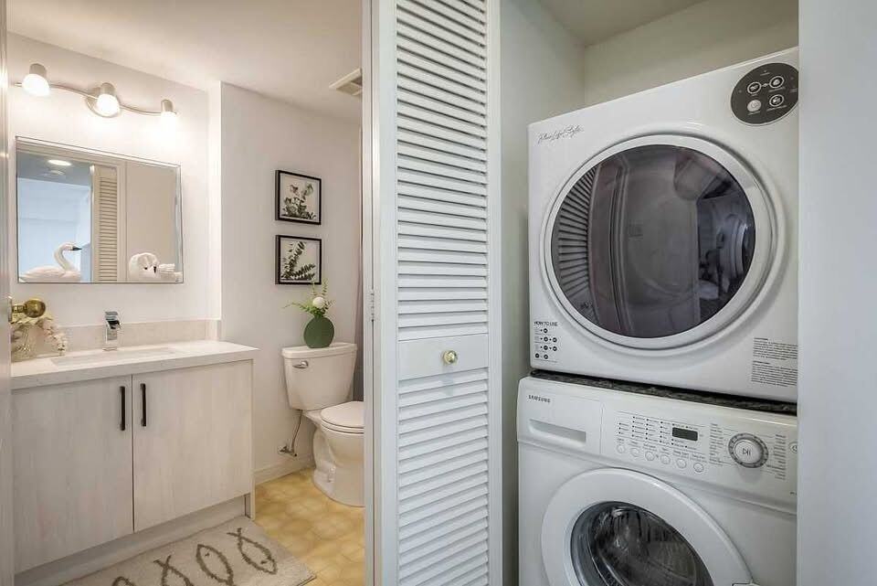 160 Apartment Building - Photo 5 of 13