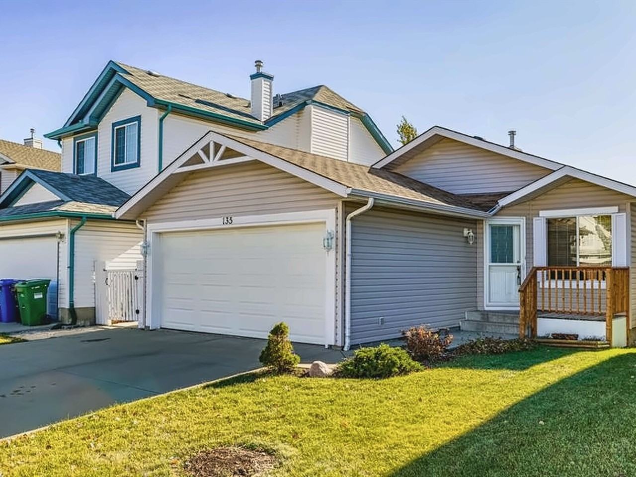 135 Tuscarora Mews Nw - Photo 2 of 11