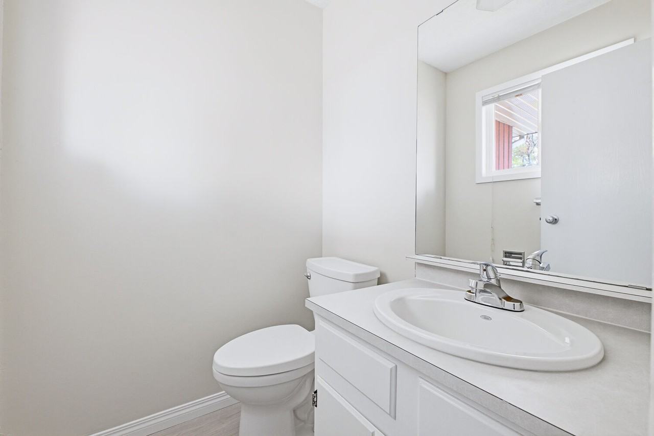 10640 Beaumaris Rd Nw - Photo 6 of 21