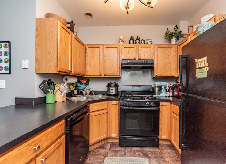 4307 N Troy St #3 - Photo 4 of 15