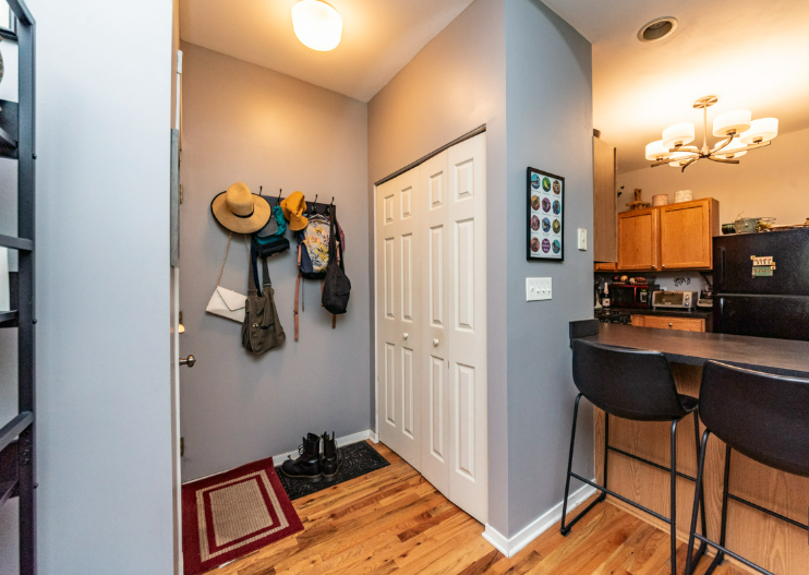 4307 N Troy St #3 - Photo 6 of 15