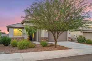 featured image of 19568 W Rancho Dr