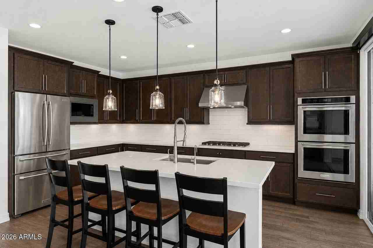 17190 W Gracemont St - Photo 2 of 50