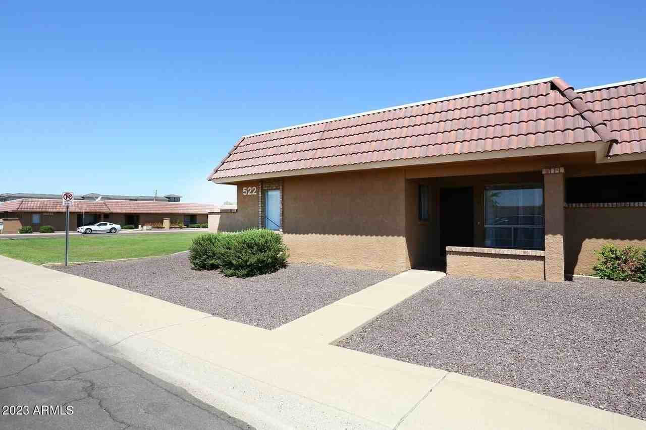 522 W Blackhawk Dr #4 - Photo 2 of 37