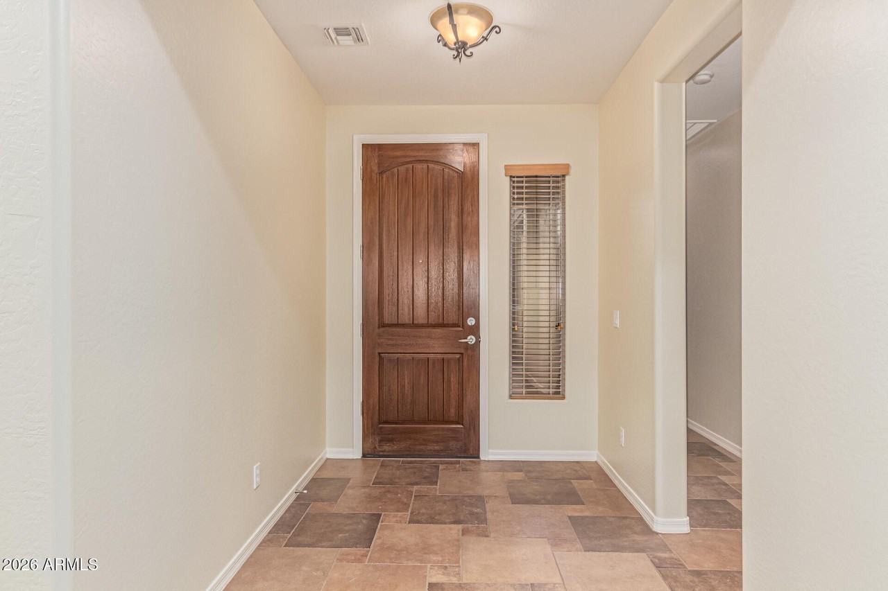 9058 W Redbird Rd - Photo 7 of 39