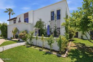 featured image of 1921 E Medlock Dr