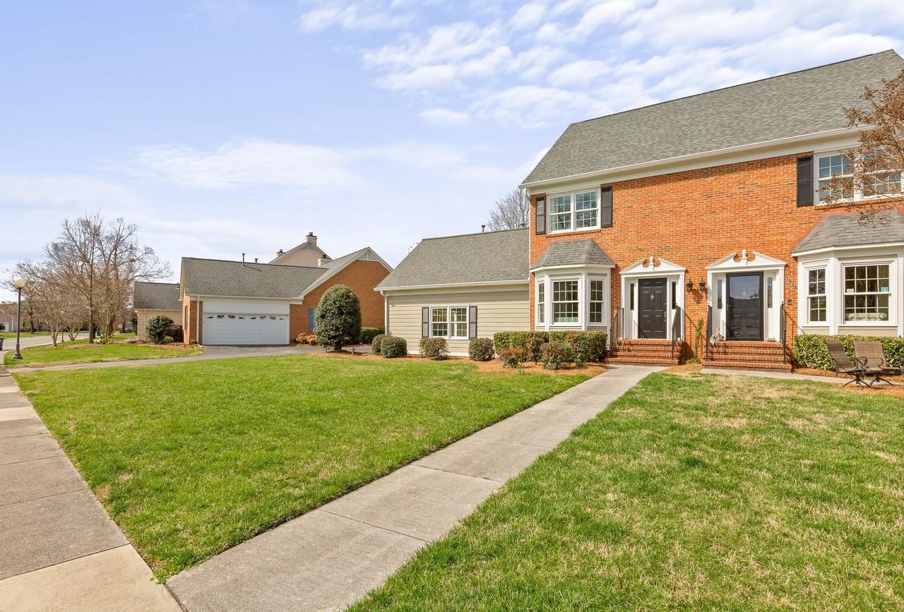 1518 Heritage Landing Dr - Photo 2 of 50