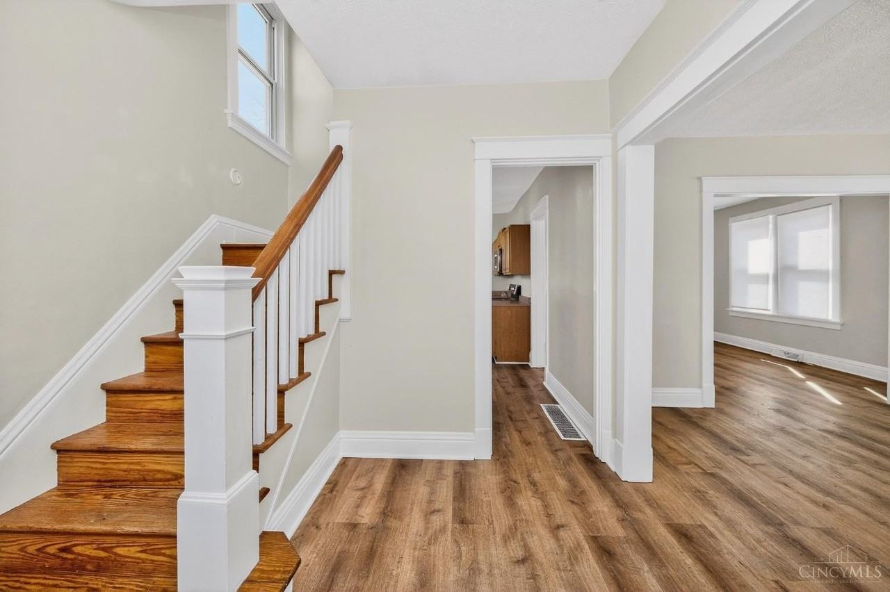 1007 W Loveland Ave - Photo 2 of 29