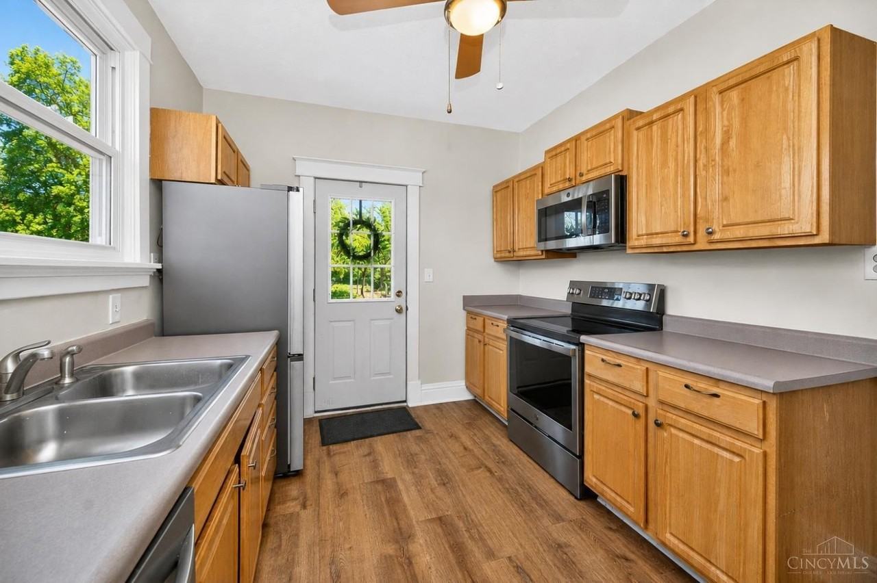 1007 W Loveland Ave - Photo 7 of 29