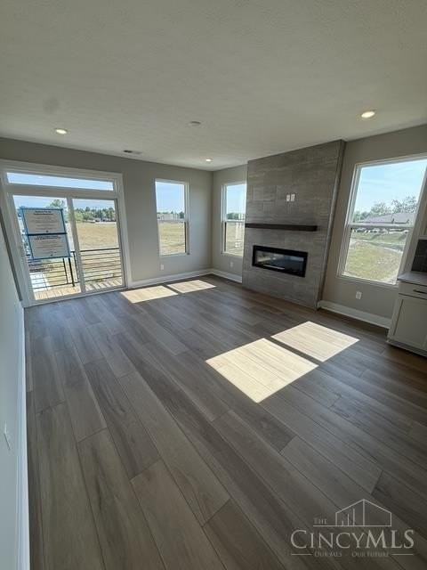 6176 Nicholas Way - Photo 4 of 24