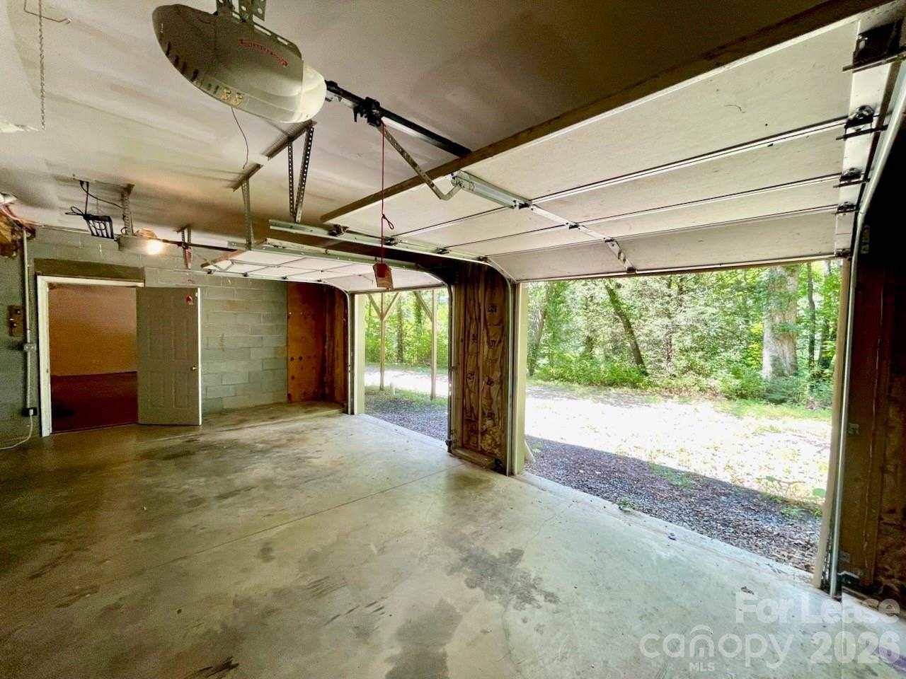 141 Center St - Photo 5 of 22