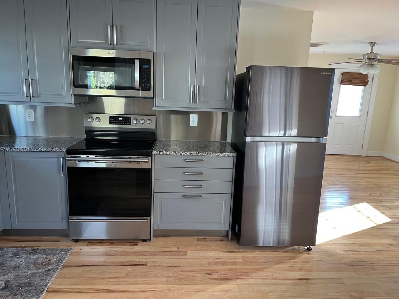 3722 Tim St - Photo 4 of 12
