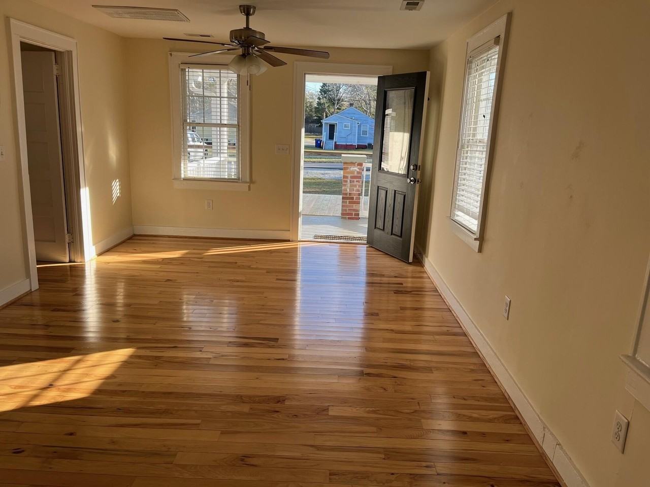 3722 Tim St - Photo 6 of 12