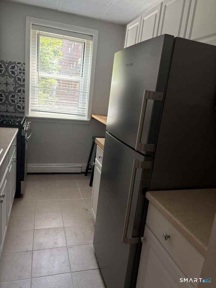 27 Northill St #2P - Photo 7 of 12