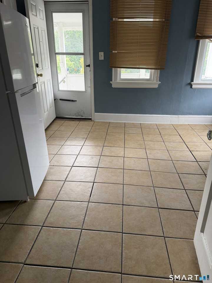 21 Holmes Ave #3rdFL - Photo 3 of 9