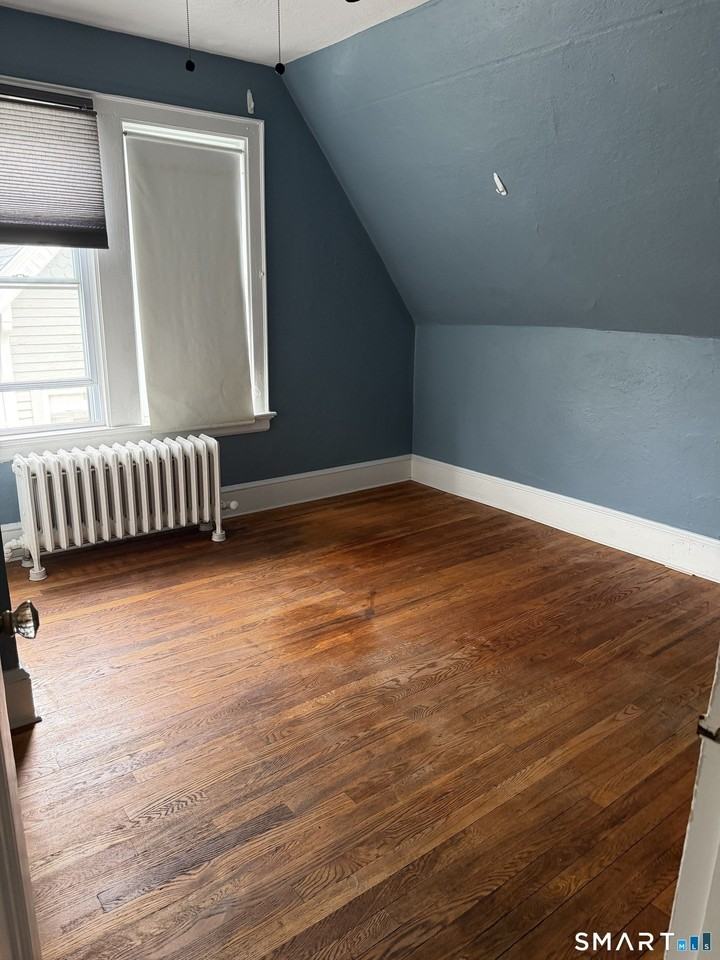 21 Holmes Ave #3rdFL - Photo 7 of 9