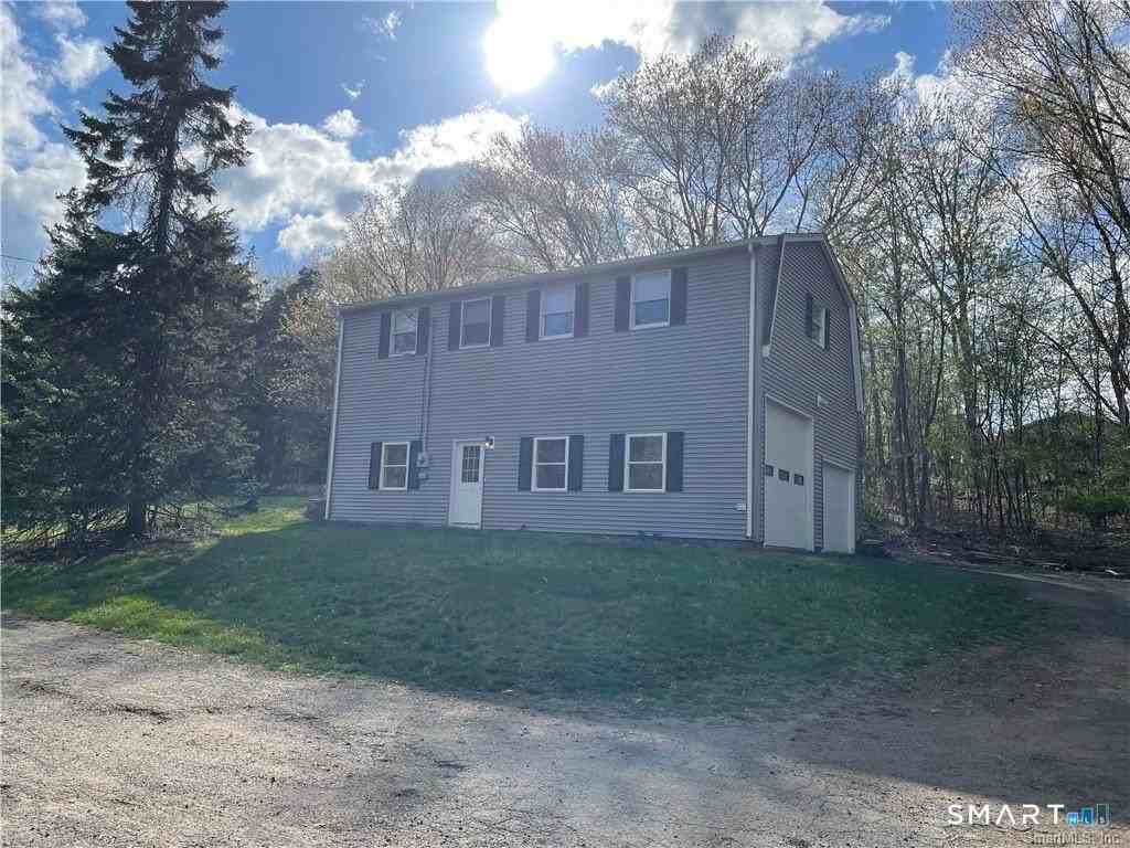 1594 N Broad St #C - Photo 2 of 10