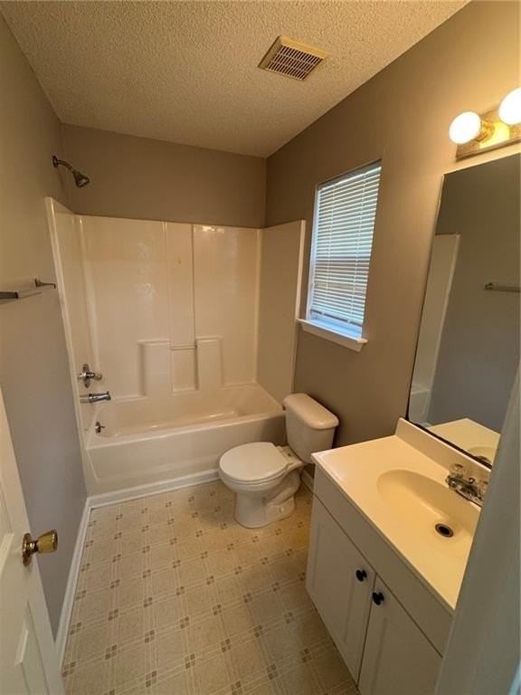 211 Mineral Springs Ct #B - Photo 5 of 8