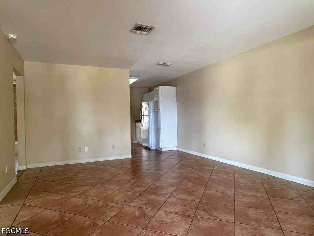 4924 Vincennes St #1 - Photo 2 of 12