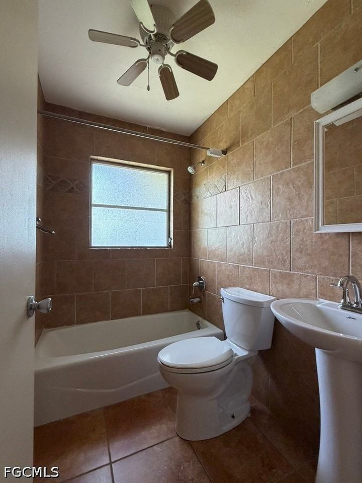 4924 Vincennes St #1 - Photo 6 of 12