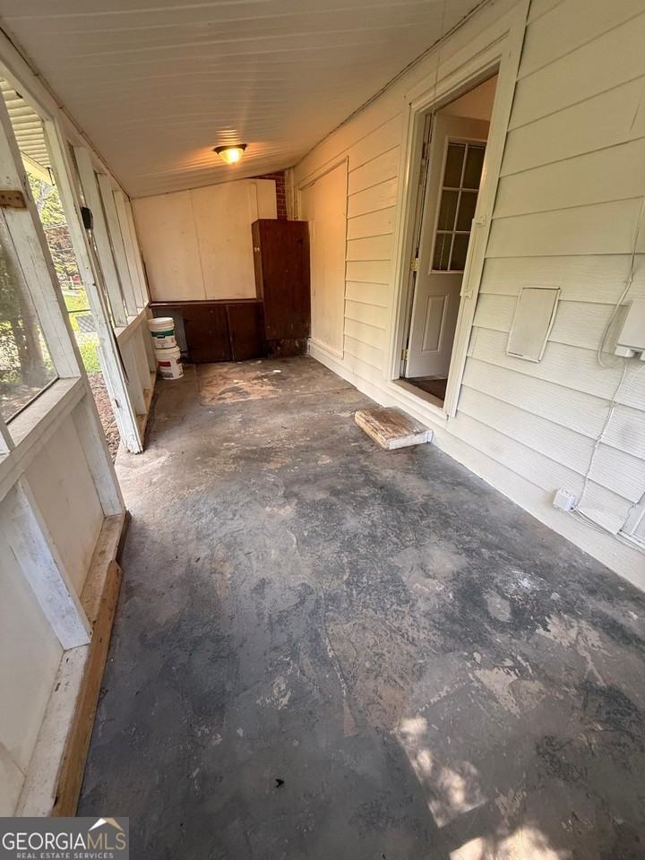 6646 Wolf River Ct - Photo 5 of 16