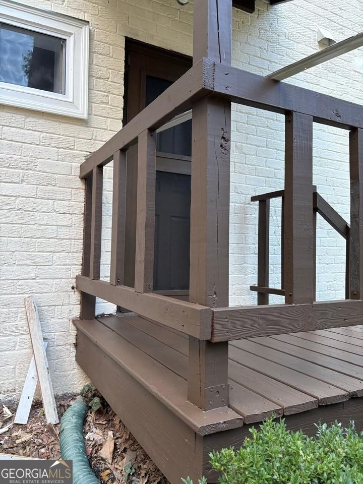 233 Kinsey Ct Ne #C - Photo 3 of 18