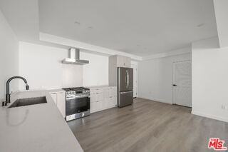 3755 S Canfield Ave #301 - Photo 3 of 8