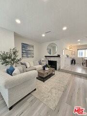 10976 1/2 National Blvd - Photo 2 of 8