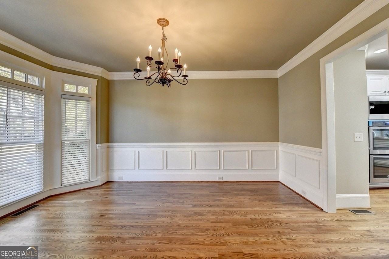 11636 Parkside Ave - Photo 4 of 37