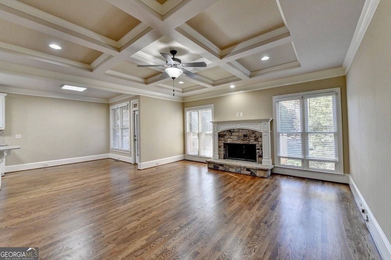 11636 Parkside Ave - Photo 6 of 37