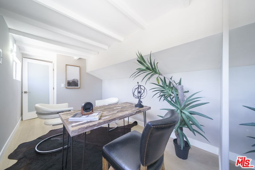 5628 Cleon Ave - Photo 7 of 8