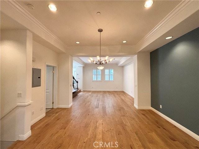 441 N Los Robles Ave #16 - Photo 5 of 8