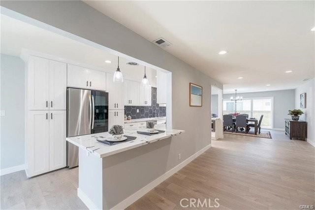 5130 Carmelynn St - Photo 6 of 8