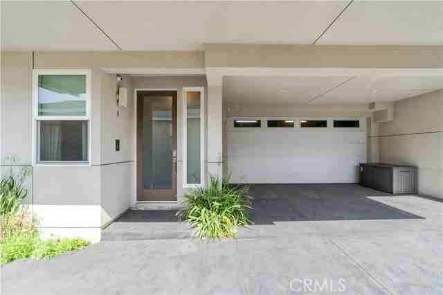 2707 Rockefeller Ln #B - Photo 4 of 6