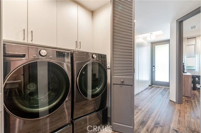 2707 Rockefeller Ln #B - Photo 5 of 6