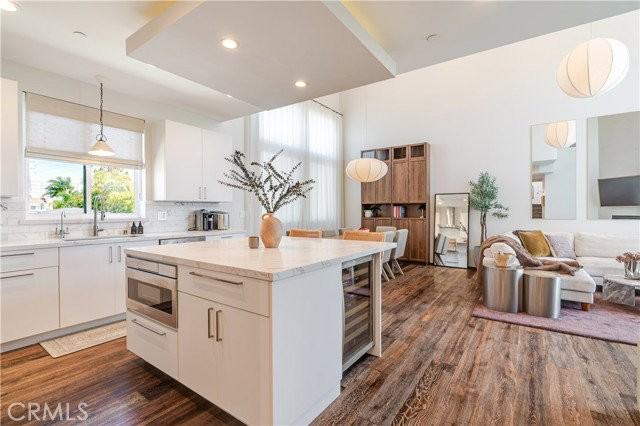 2707 Rockefeller Ln #B - Photo 6 of 6
