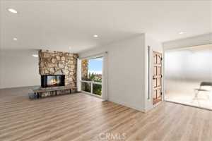 featured image of 312 Avenida Atezada