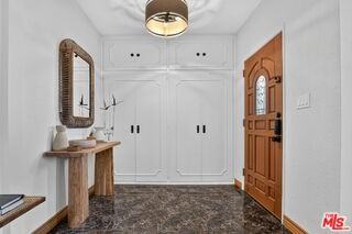 9001 Lloyd Pl - Photo 5 of 8