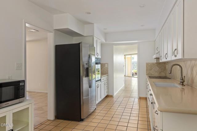 2075 Linda Flora Dr - Photo 6 of 8