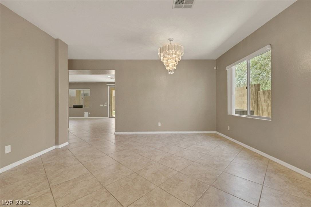 2501 Bechamel Pl - Photo 3 of 21