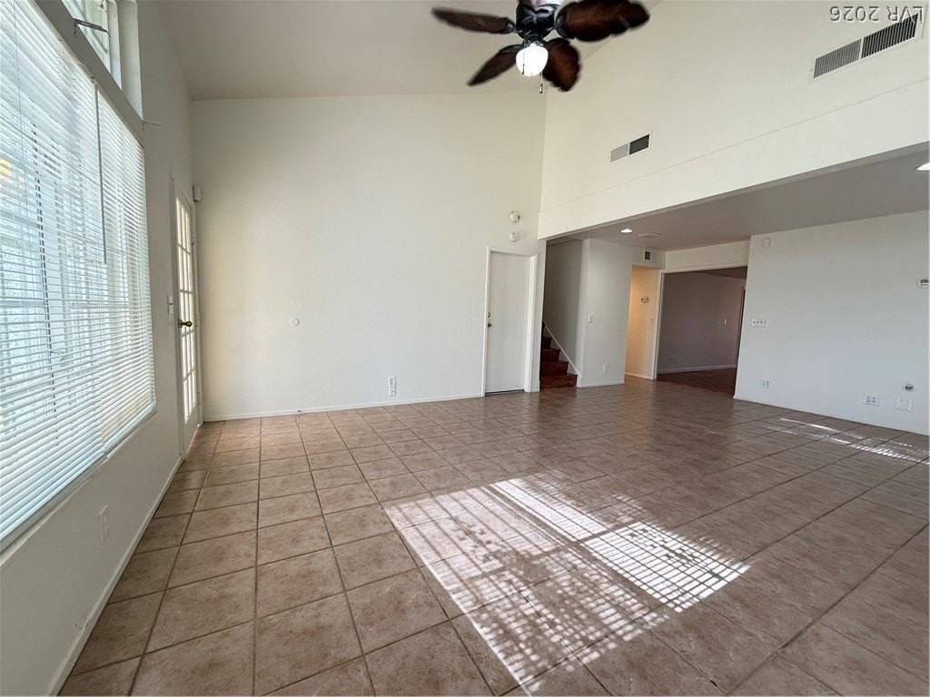 7227 Limestone Rd - Photo 3 of 31