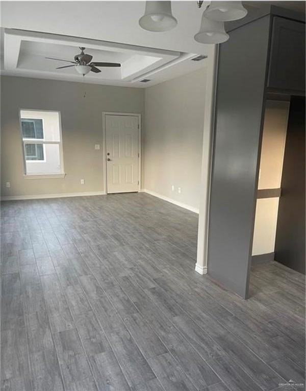 418 E 3rd St #6 - Photo 3 of 5