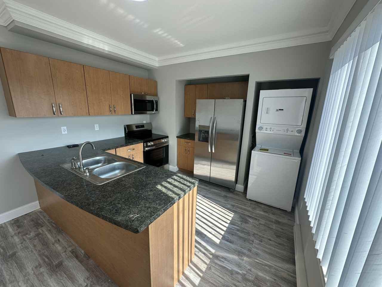 17161 Telegraph Rd - Photo 2 of 18