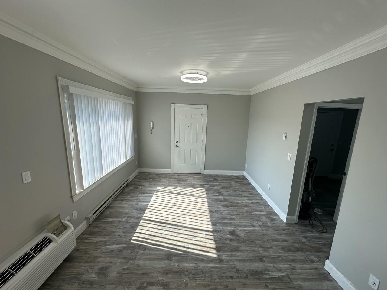 17161 Telegraph Rd - Photo 5 of 18