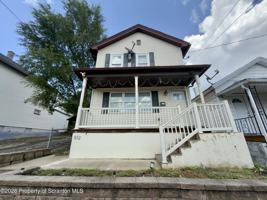 featured image of 512 Emmett St