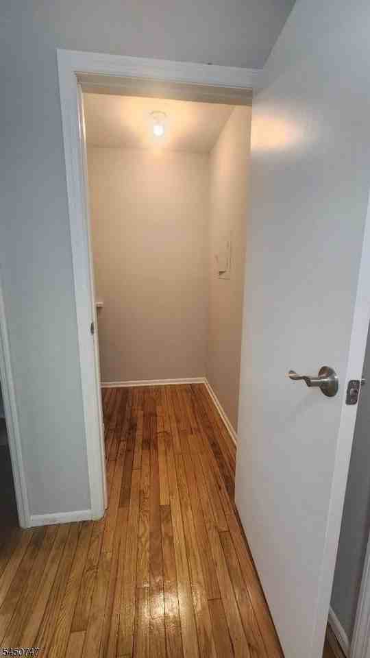 369 Washington Ave - Photo 4 of 14